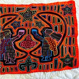 Kuna Mola very intricate 18 x 13.5. No fading. No defects.